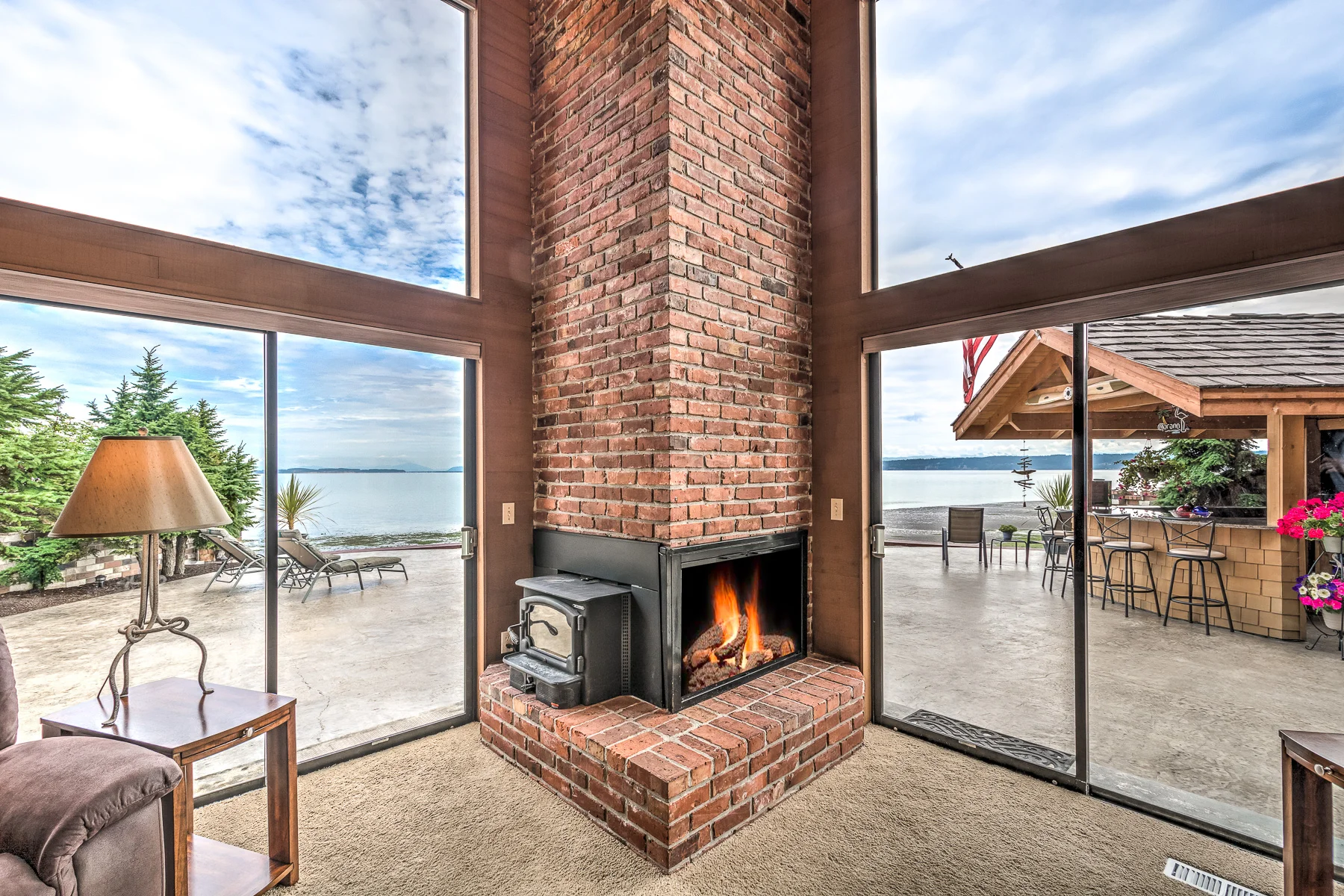 809 Port Susan Terrace Rd HDR Camano Island-22-Edit-1800x1200 sRGB.jpg
