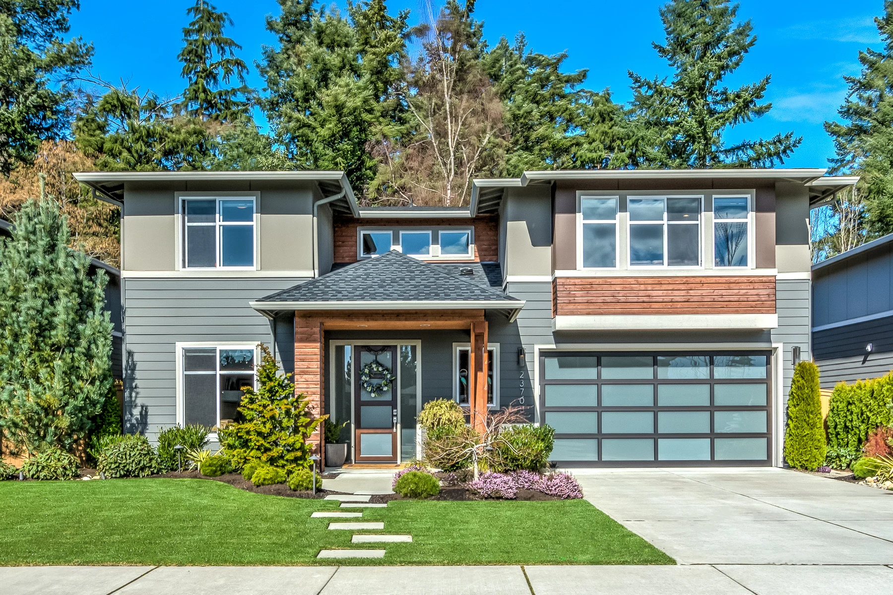 23703 105th Pl W HDR Edmonds-Edit-1800x1200 sRGB.jpg