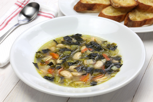 Jeramie's Sausage, Kale & White Bean Soup