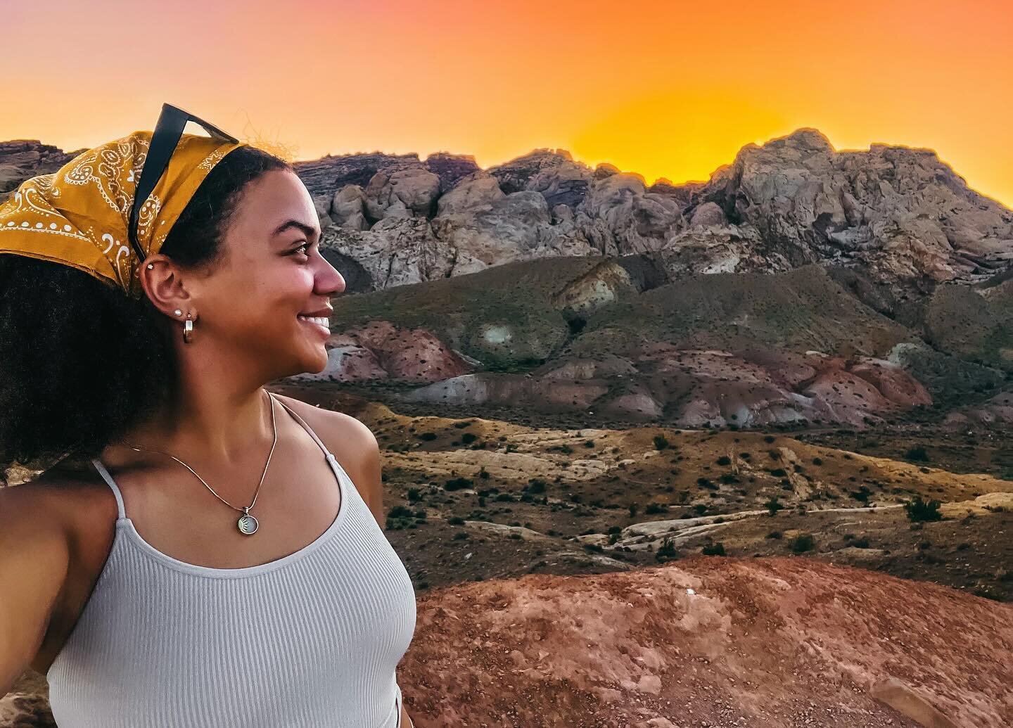 After hitting the road to California from southern Utah, I was blessed with one last absolutely stunning Utah sunset 🌞✨

I was driving and the sky literally split open with the most incredible colors 🥹 I whipped my car off of the highway and sprint