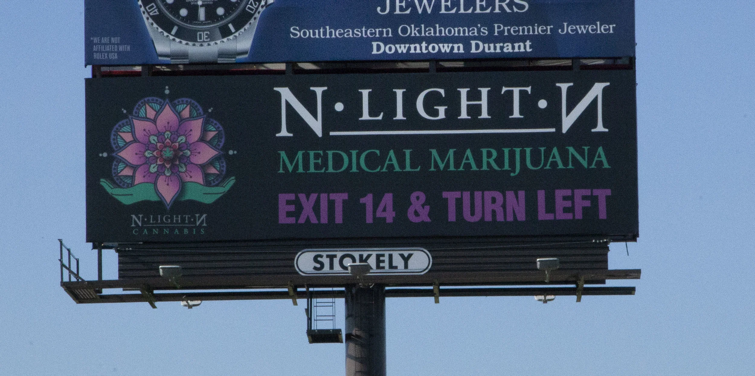 NLIGHTN SIGN.JPG