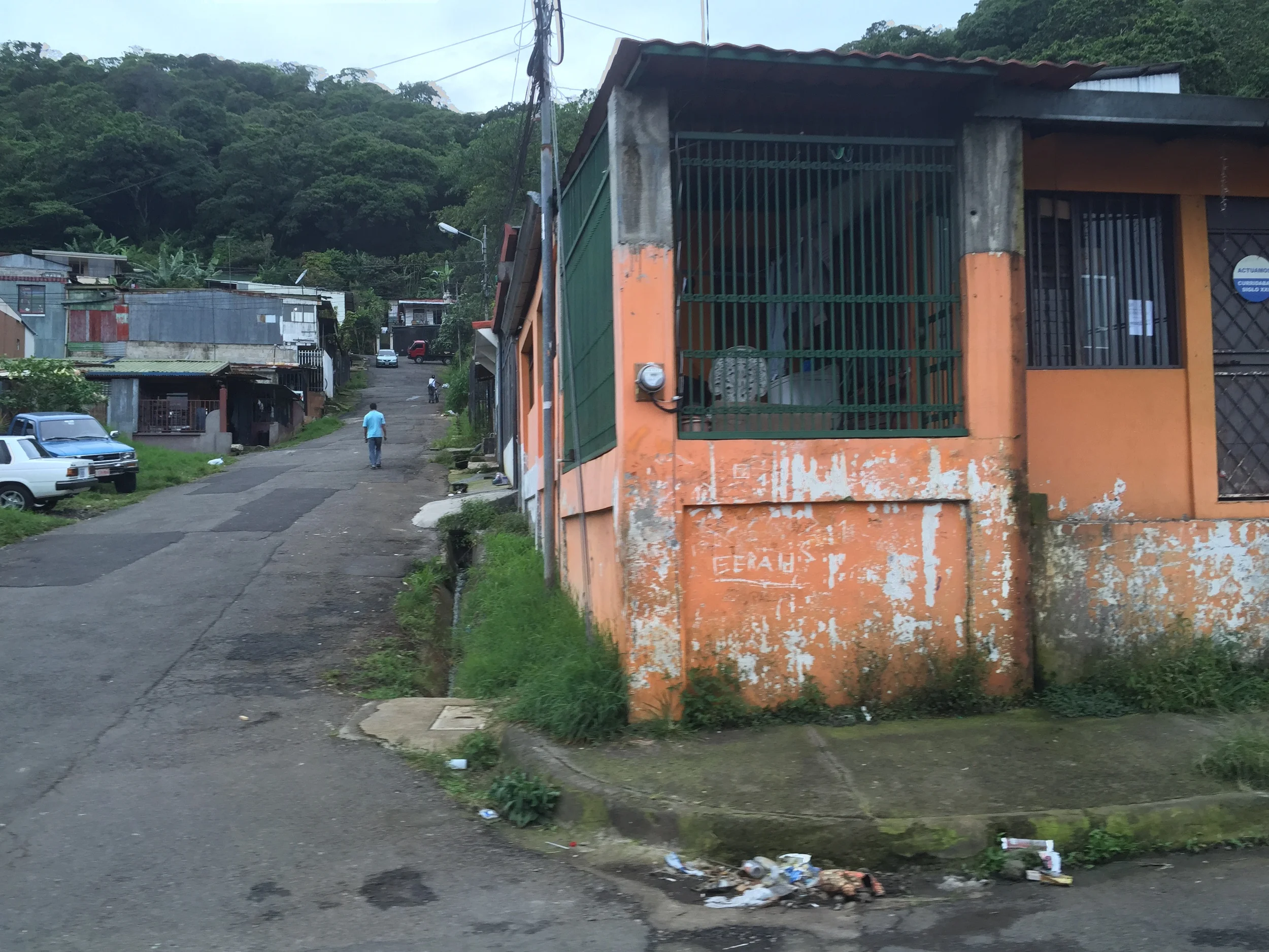 "High end" housing in Tirrases