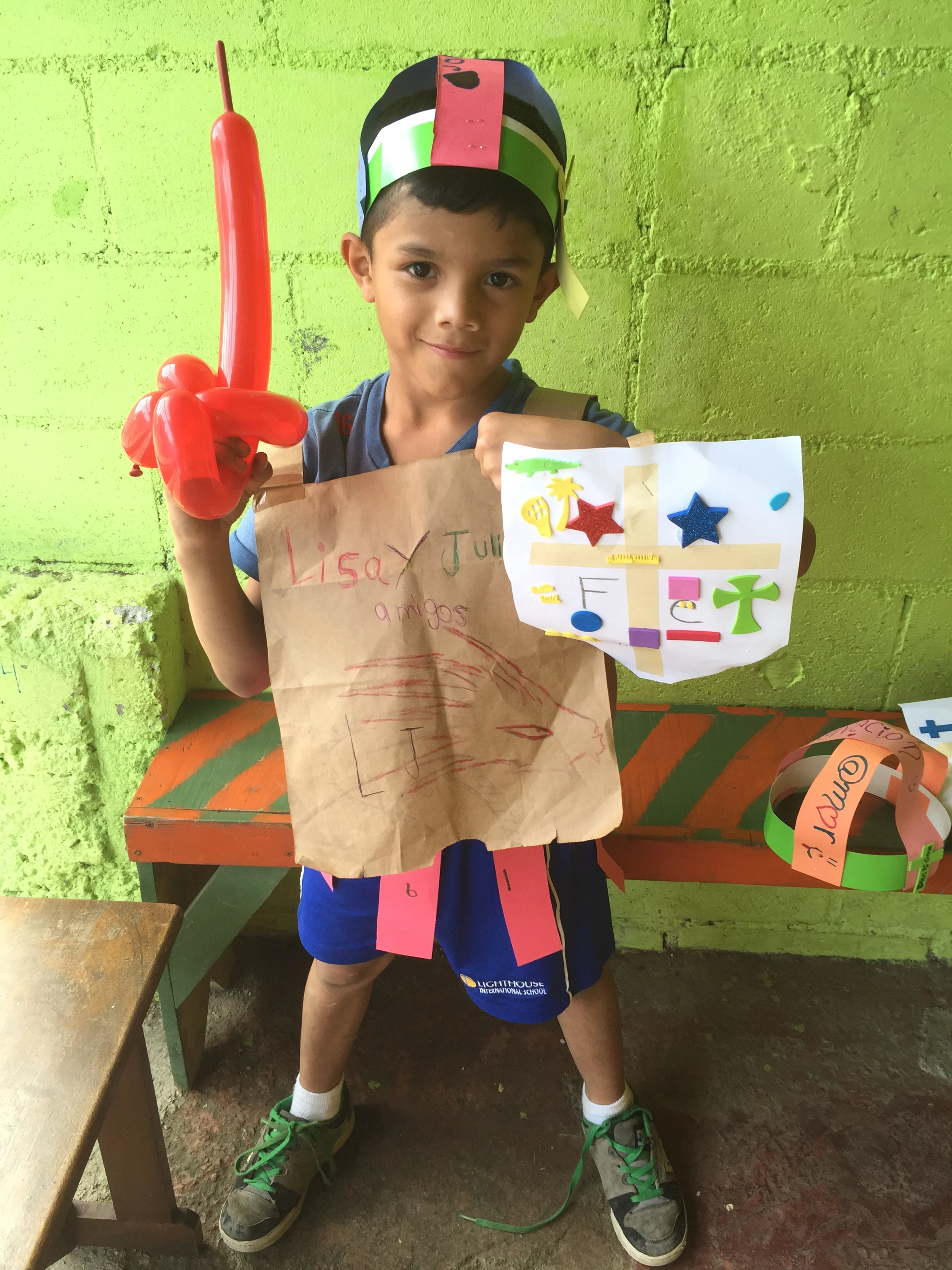 Costa Rica Testimony - The Life of Julio and his Familia