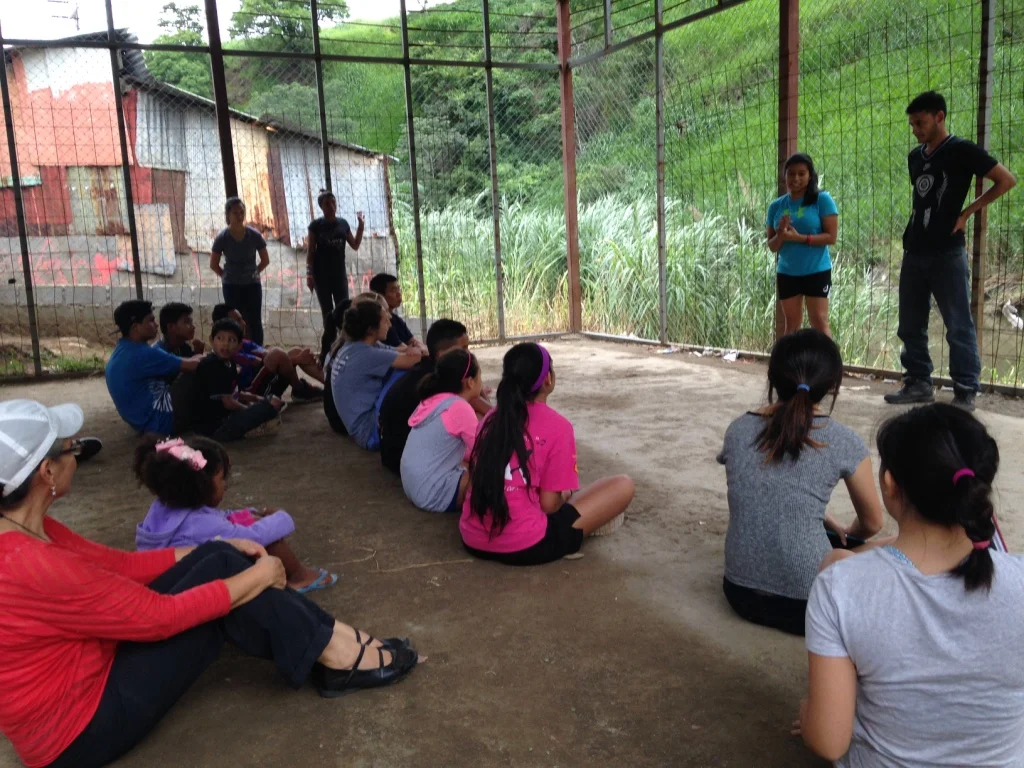 Two La Carpio locals discussing about having faith in Christ and blessings 