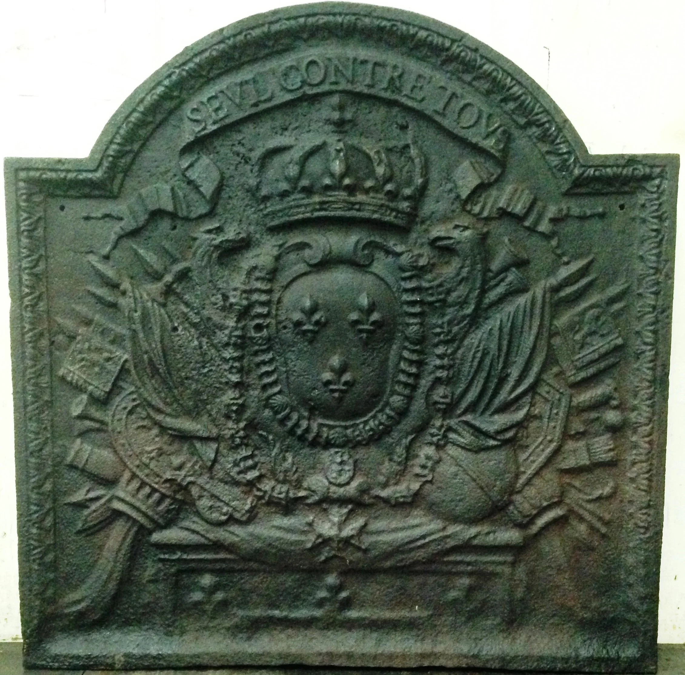 Cast-iron Fire Back Plate, French Royal Coat of Arms