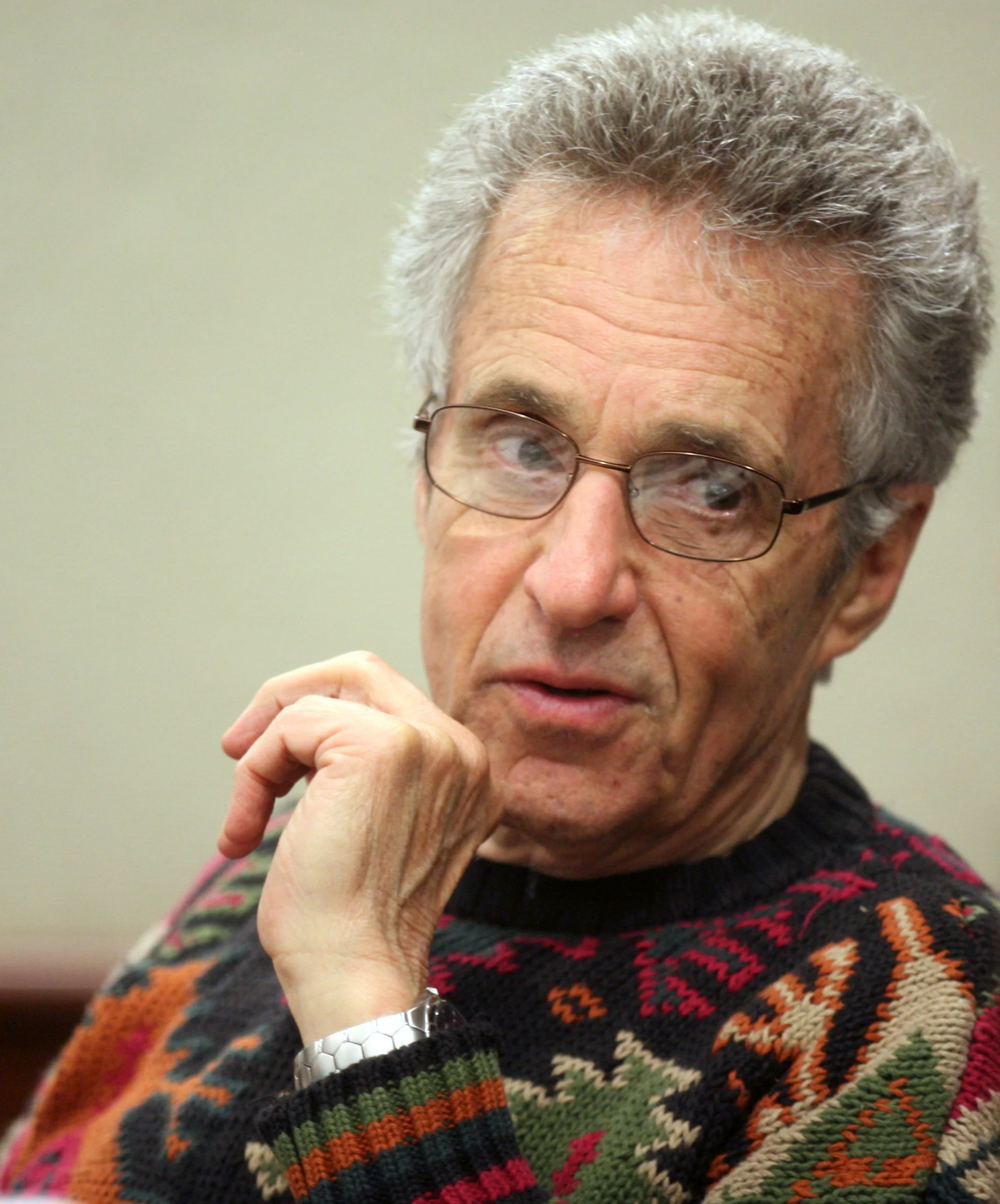 Mel Levinson Updated Headshot.jpg