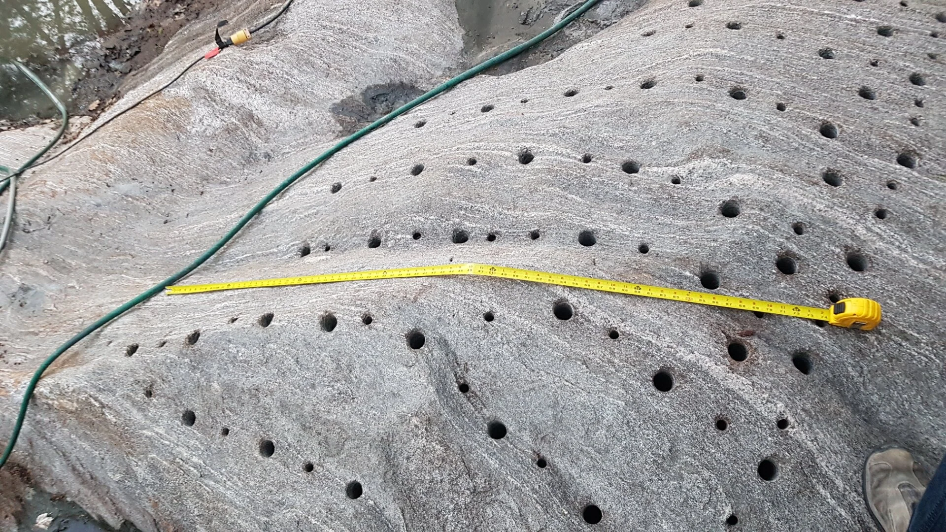 Dexpan vs Canadian Shield Granite