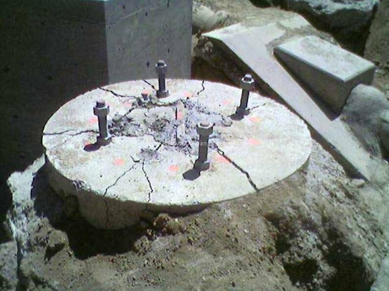 Dexpan concrete light pole foundation 4.JPG