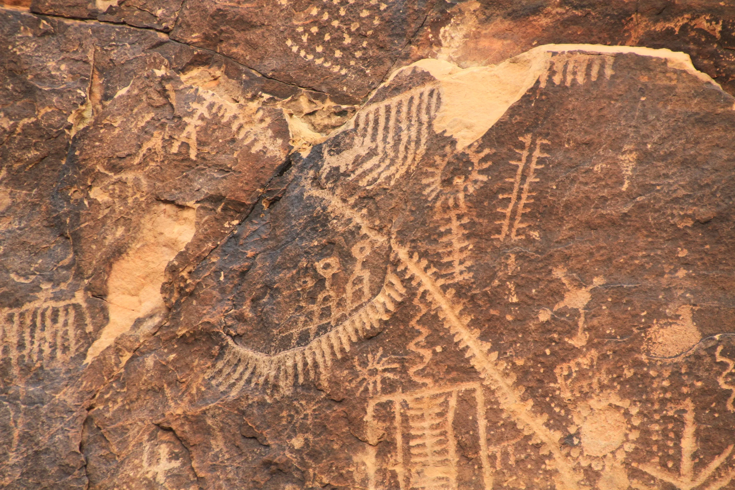 Parowan Gap • Discover thousand-years old petroglyphs etched in the rock by Paiute and Navajo tribes