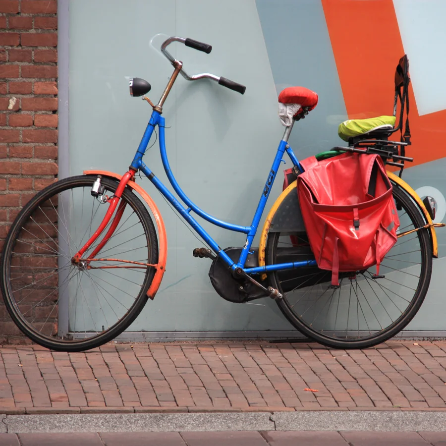 Holland Bike-and-Wheel