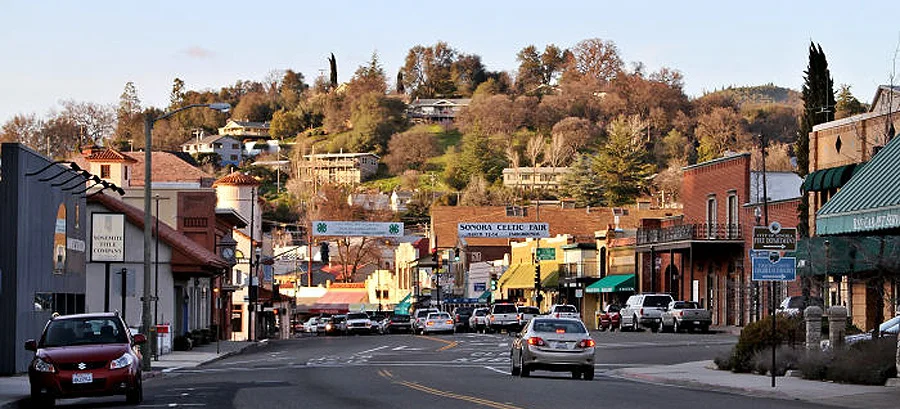 Gold Country • Bustling downtown Sonora