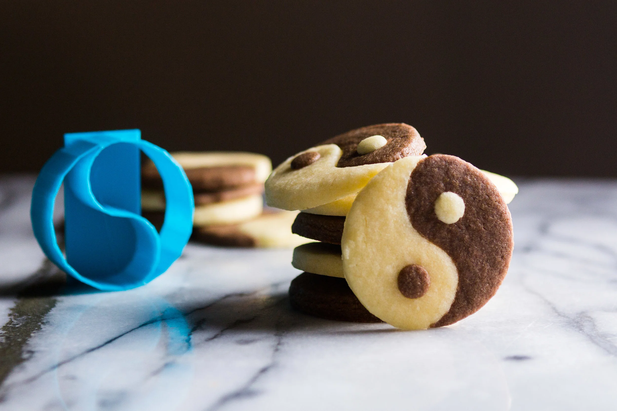 yin-yang-cookies-3.jpg