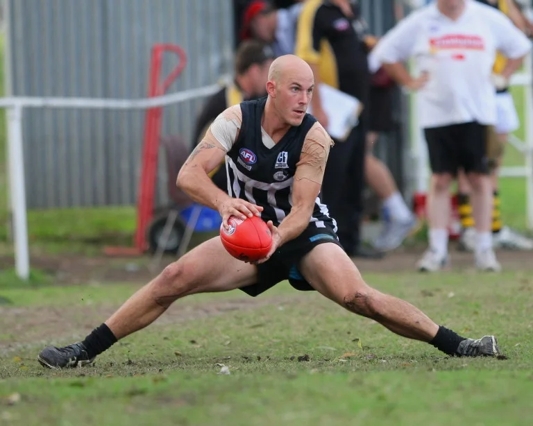 J-Roz Lights Up Country Footy