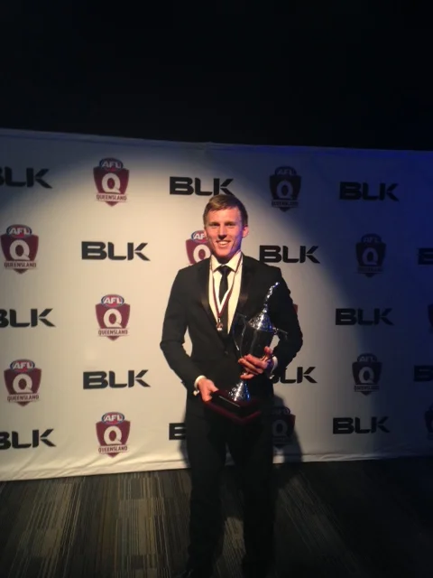 CALLUM CARSELDINE GROGAN MEDALLIST