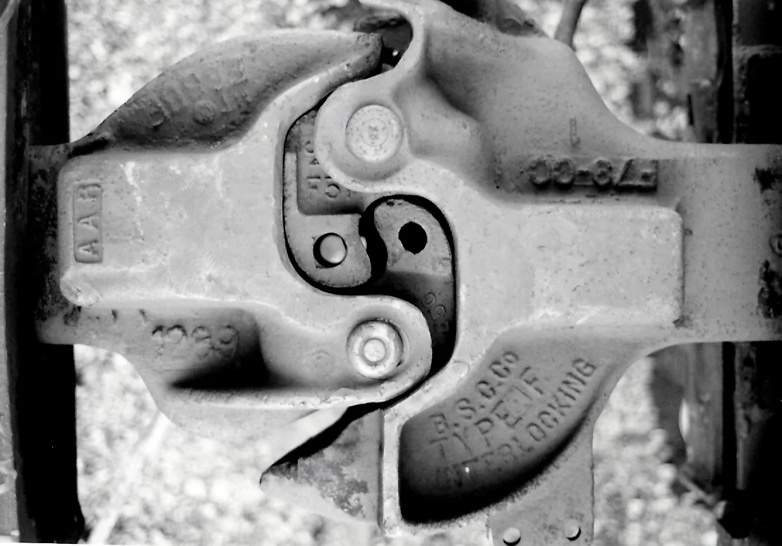 train hinge.jpg