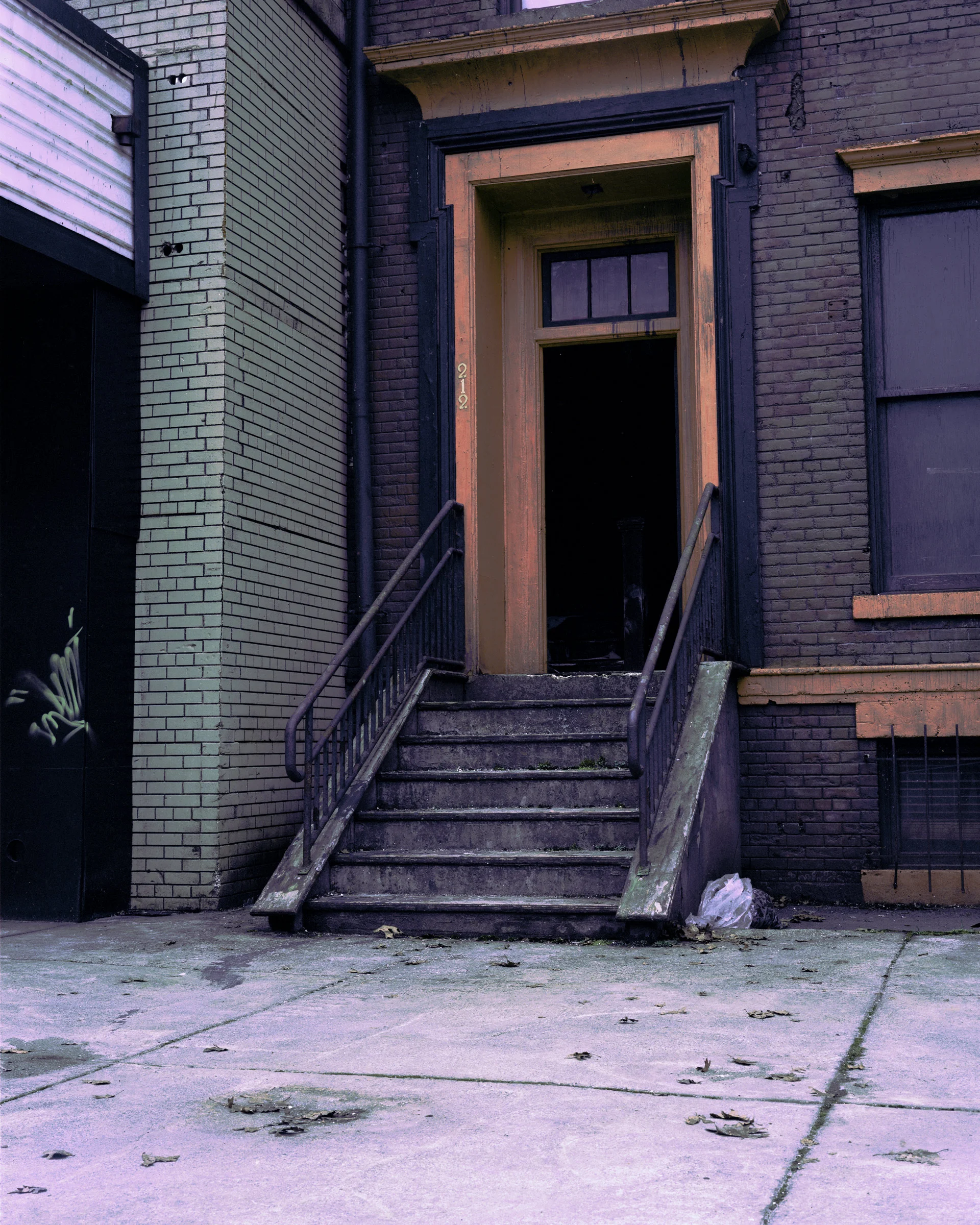AllQuietOnTheSet2.jpg