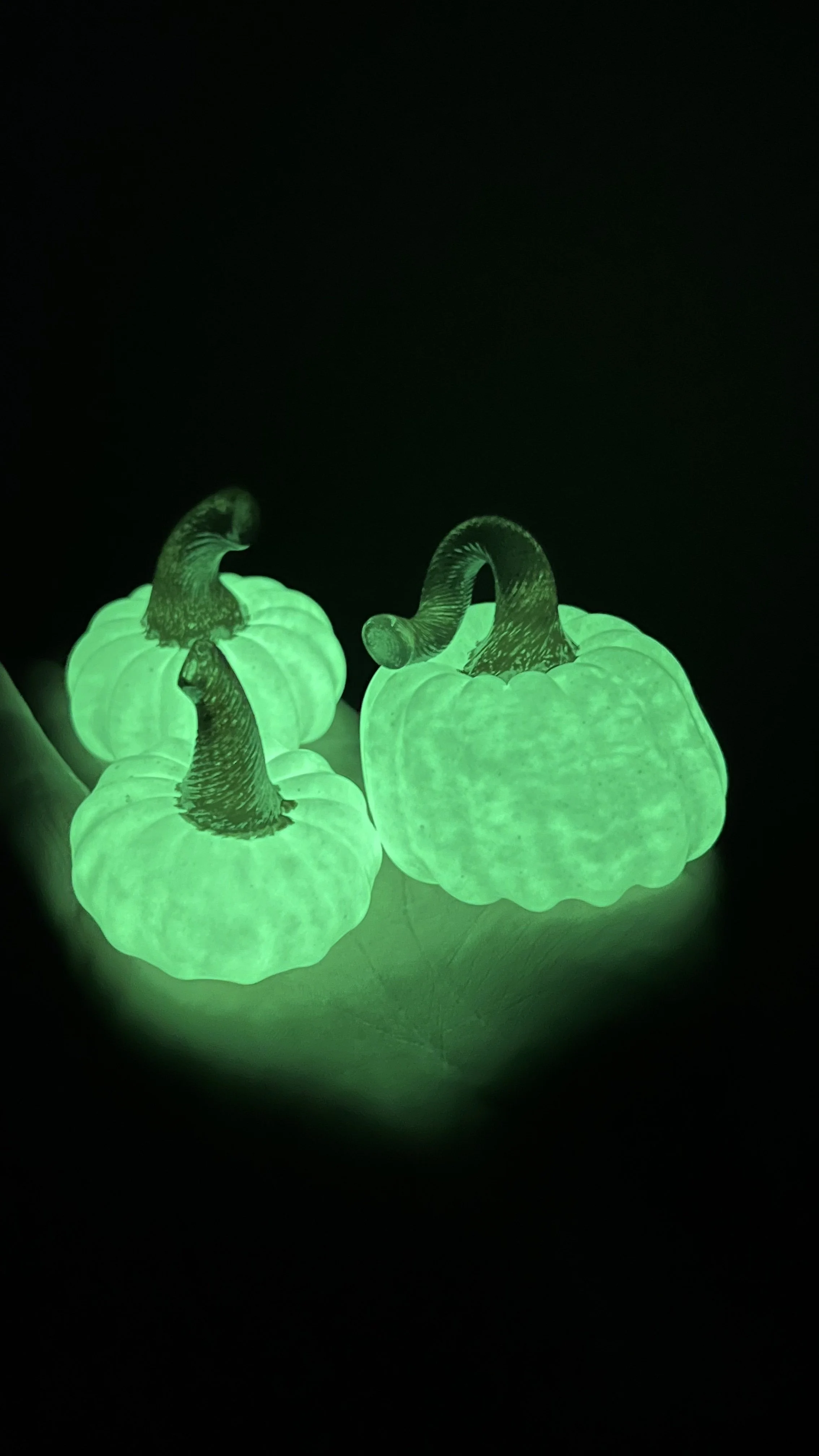 glow green.jpg