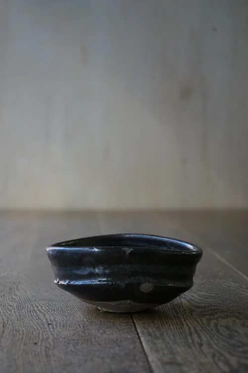 辻村史朗　信楽茶碗 辻村史朗 ー 茶盌 TSUJIMURA SHIRO 100 WORKS | 京都新聞アート