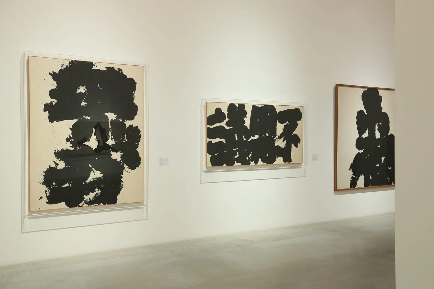 	Early large-scale works seen from the passage