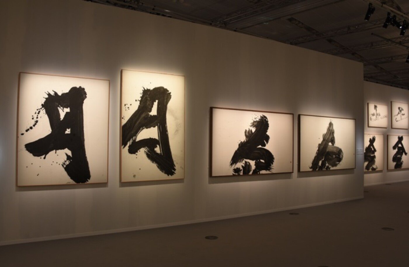 04_paris_room_multiple_works.jpg