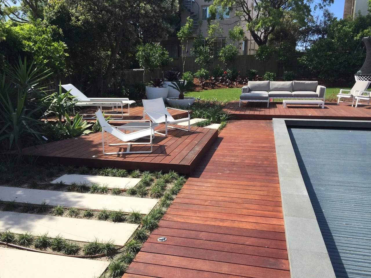 Swimming Pool Design & Construction 