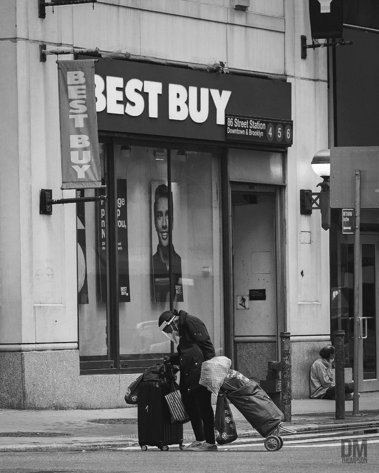 SilentNY-86th-Bestbuy-Women.jpg