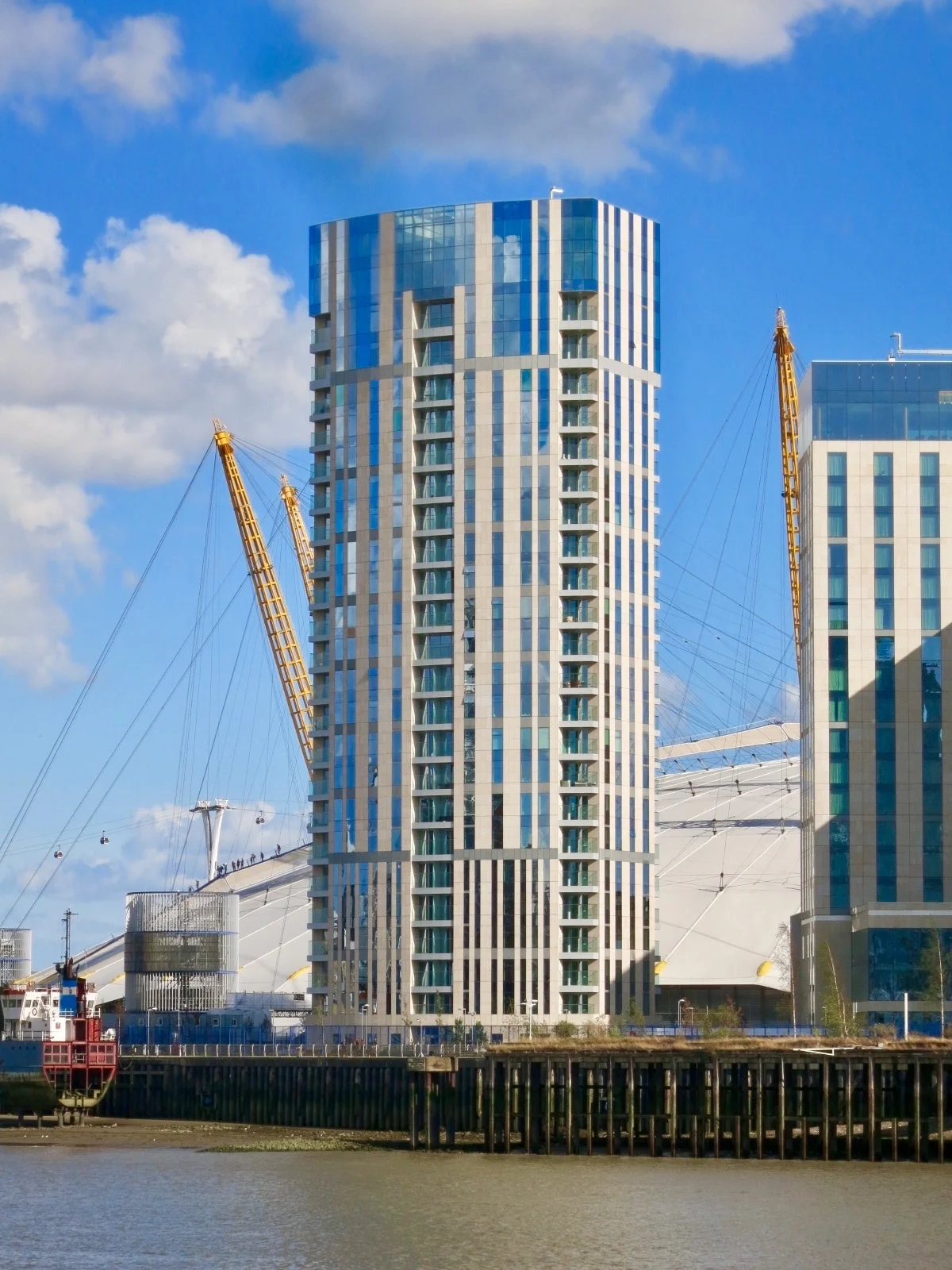 The Arora Tower apart-hotel and serviced apartments.
