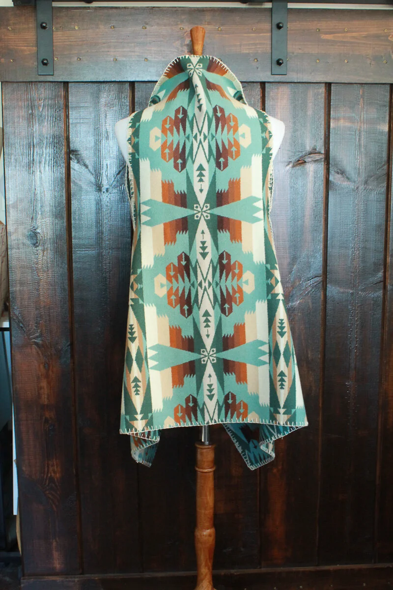 Clothing FA20-37.jpg