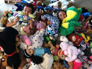 Toy Drive For El Salvador
