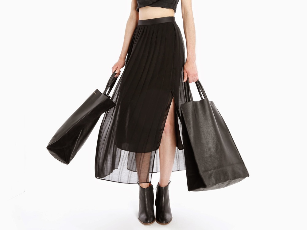 Lookbook Love: Ampersand As Apostrophe at Craft & Culture