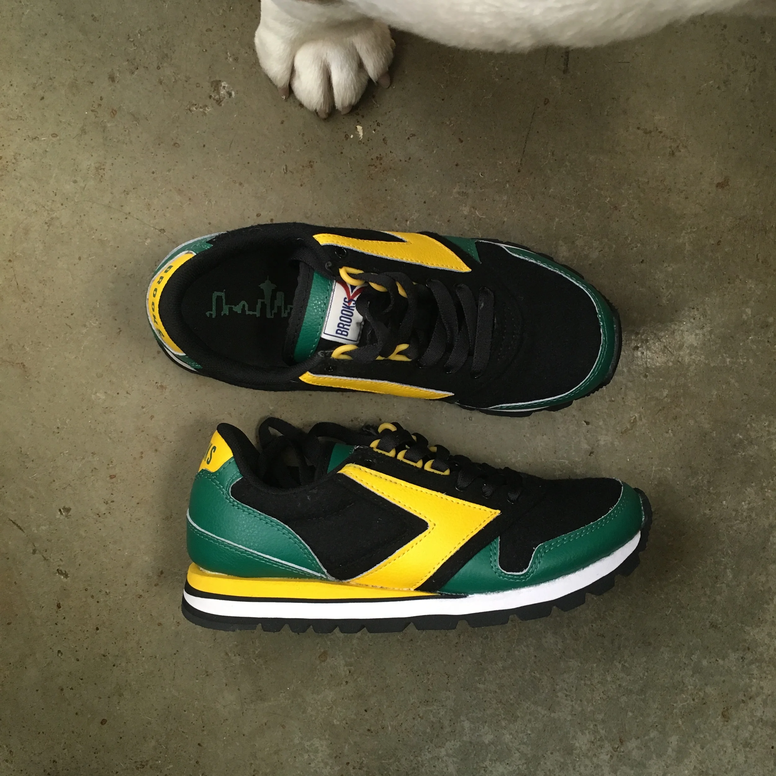 Fresh Style: Sonics Forever in Brooks' Chariot