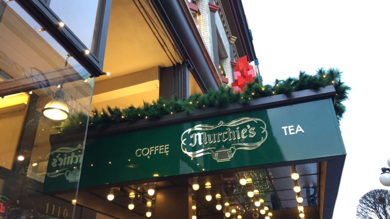 Ending the tour at Murchie's for tea