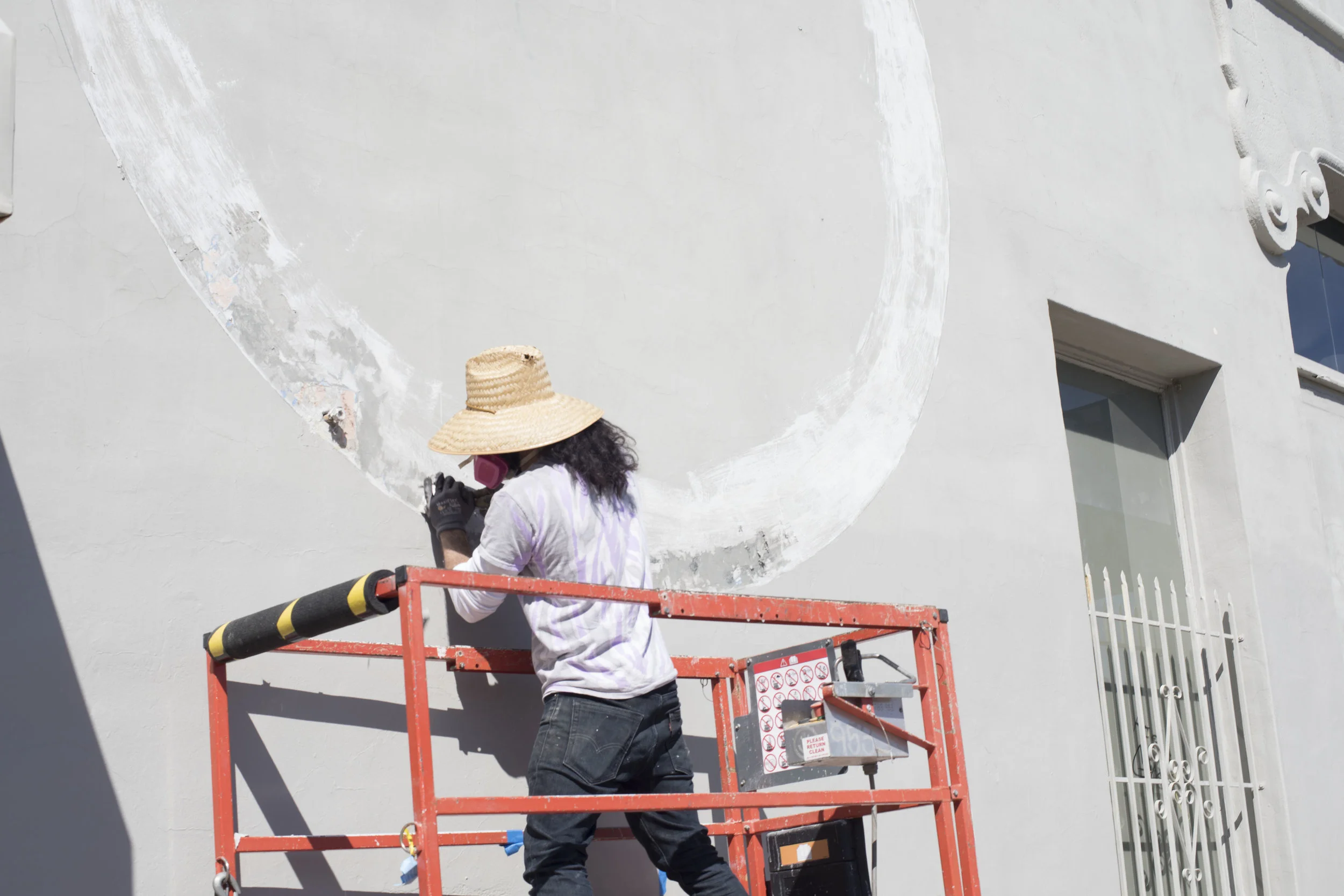 returning to the definition of the sun , February 23-24, 2019 Performance documentation at ltd los angeles Photo Credit: Ana Briz