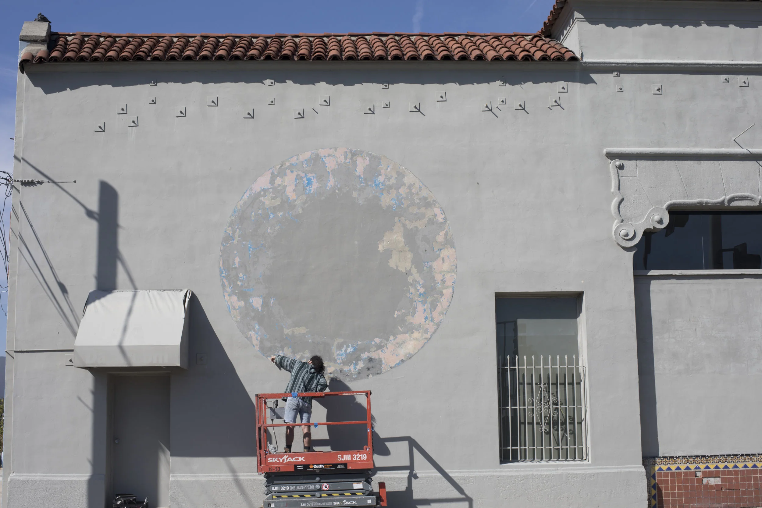 returning to the definition of the sun , February 23-24, 2019 Performance documentation at ltd los angeles Photo Credit: Ana Briz