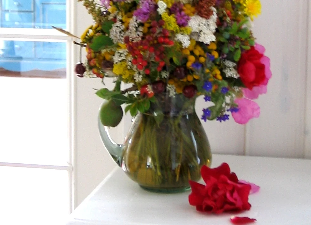R-002.jpg