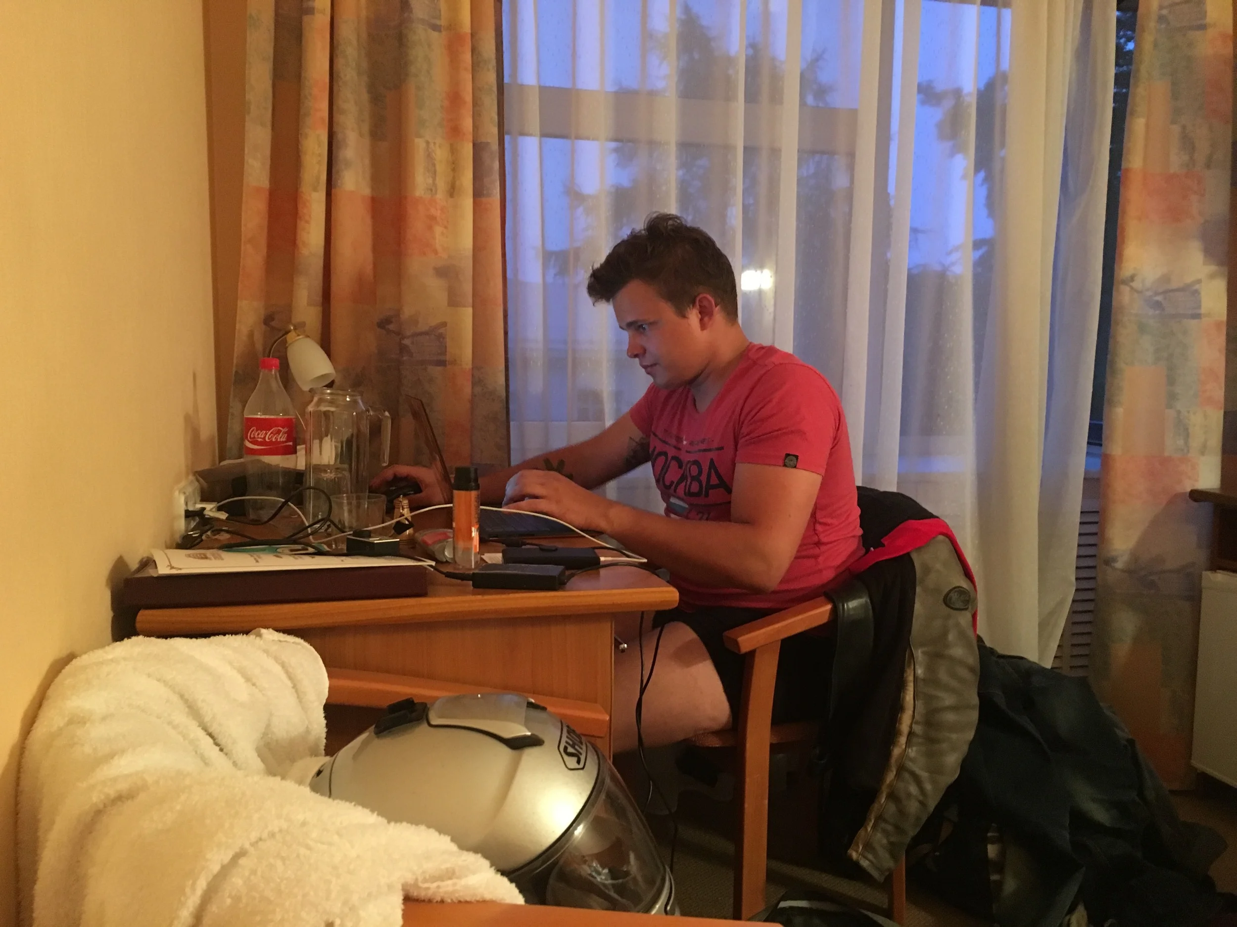 Illan viimeiset askareet - blogin päivitys!