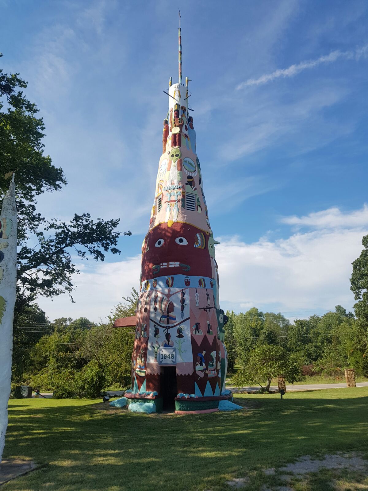World's largest Totem Pole