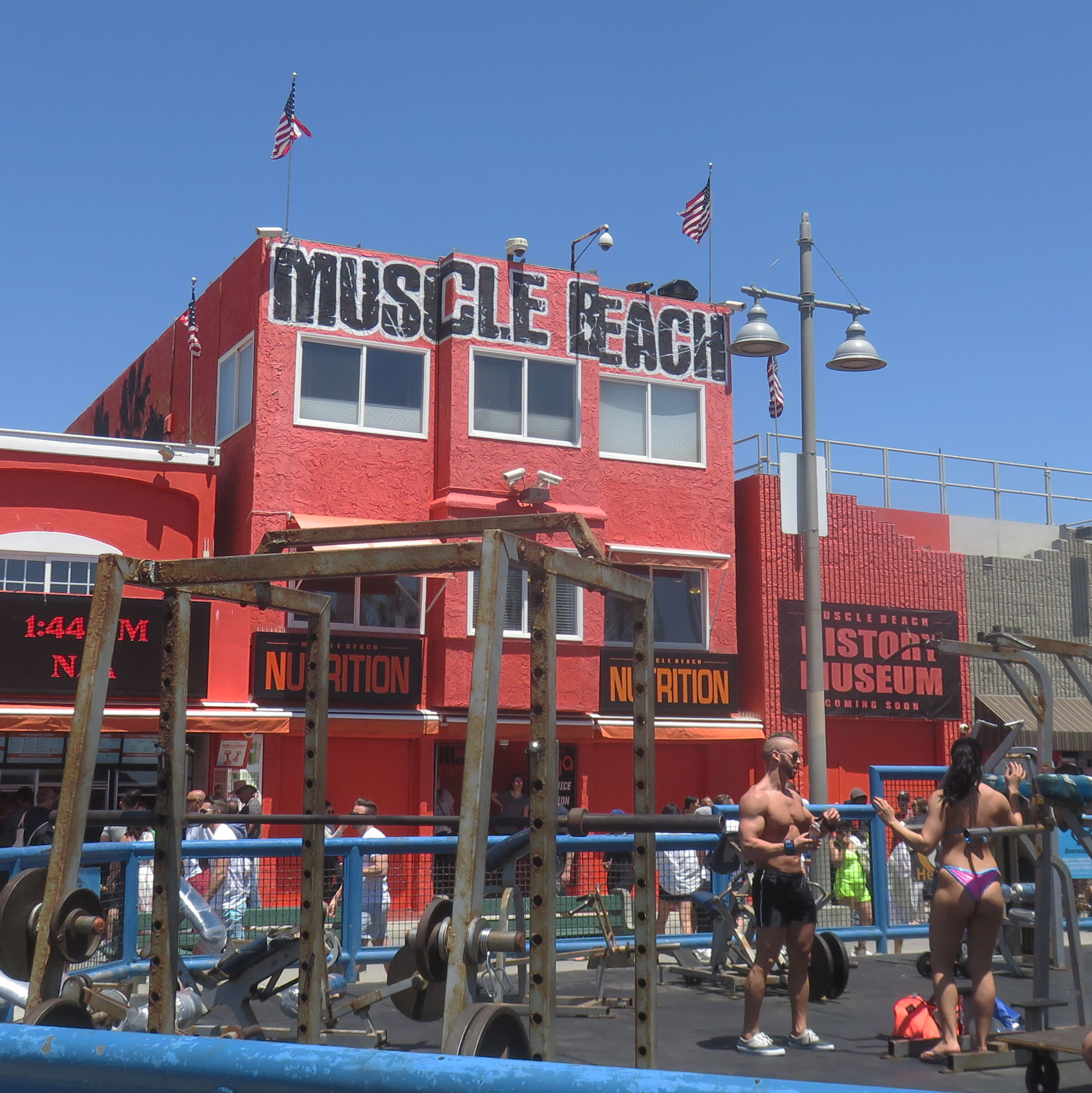 ... Muscle Beach ...