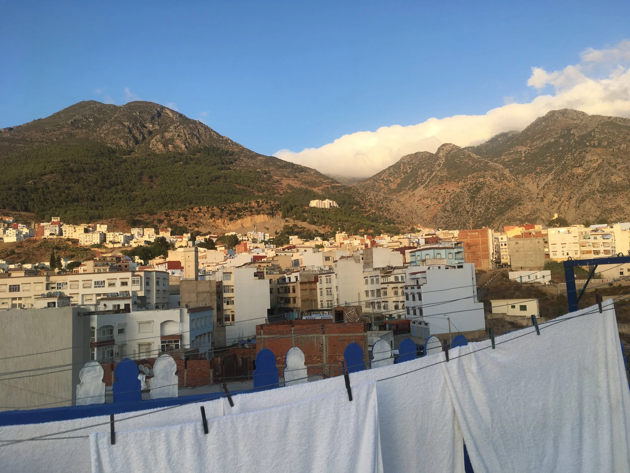 Päivä 2 | Marokko | Malaga - Algeciras - Tanger Med - Chefchaoune | 300km