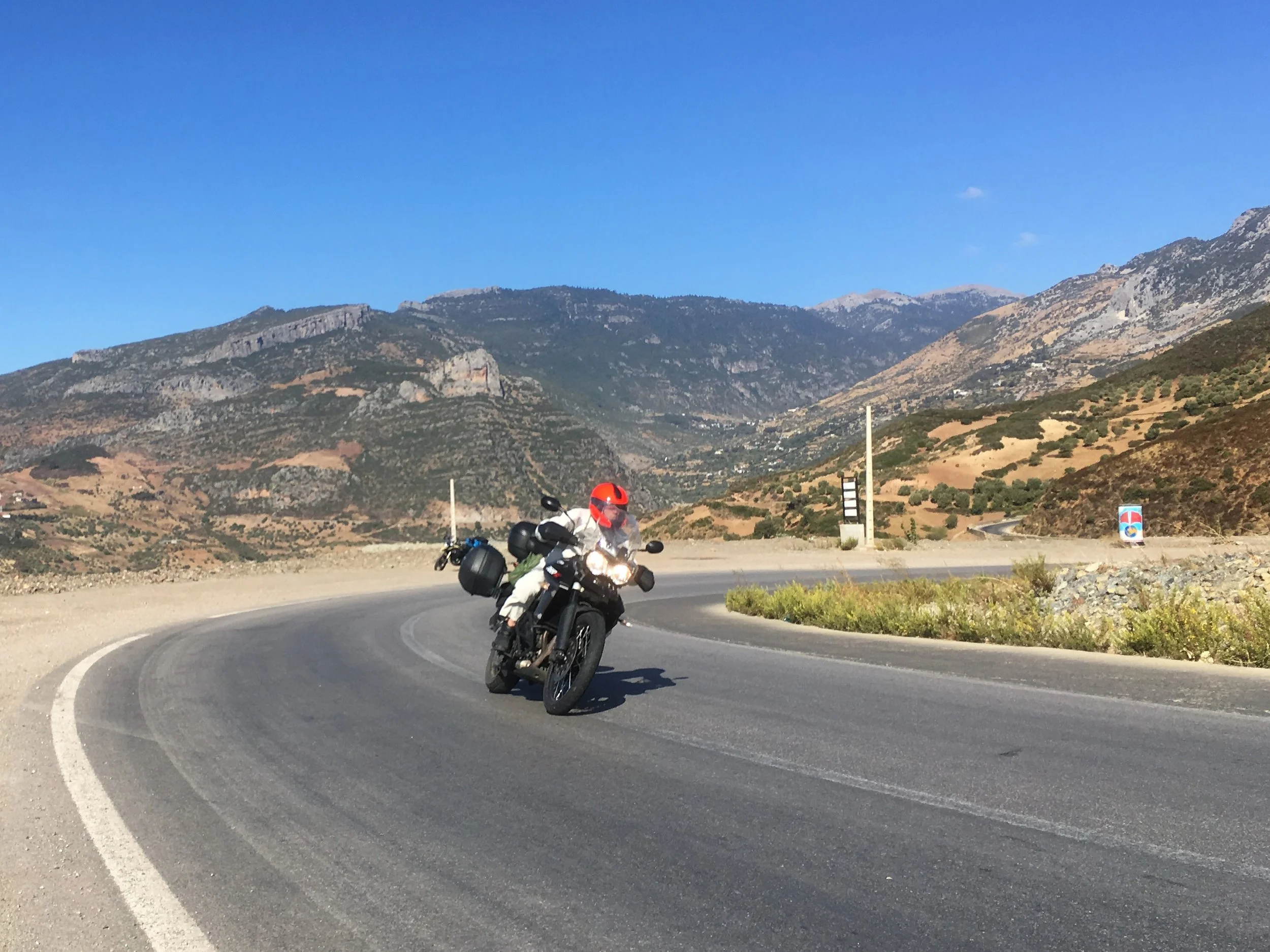 Päivä 3 | Marokko | Chefchaoune - Fes | 270km