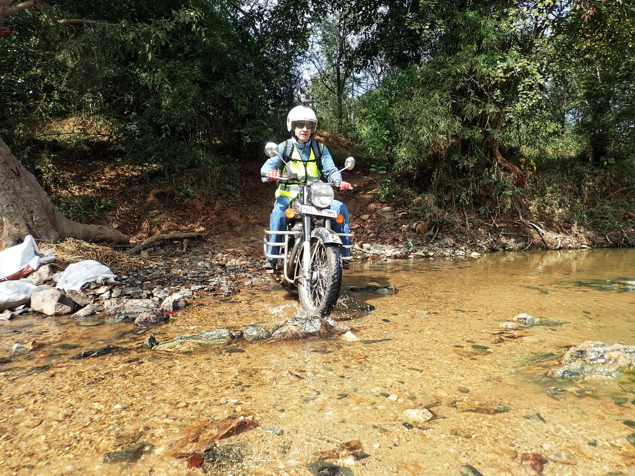 Päivä 3&4 | Intia | Hosur - Kanakapura - Mysore | 174km