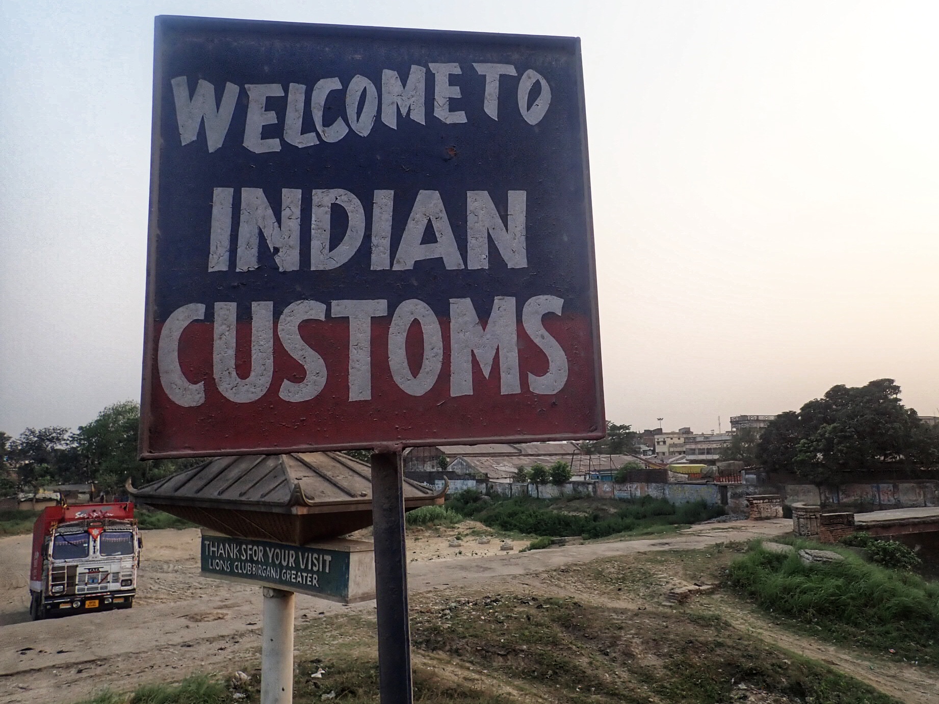 Päivä 12 | Varanasi, Intia - Birganj, Nepal | 400km