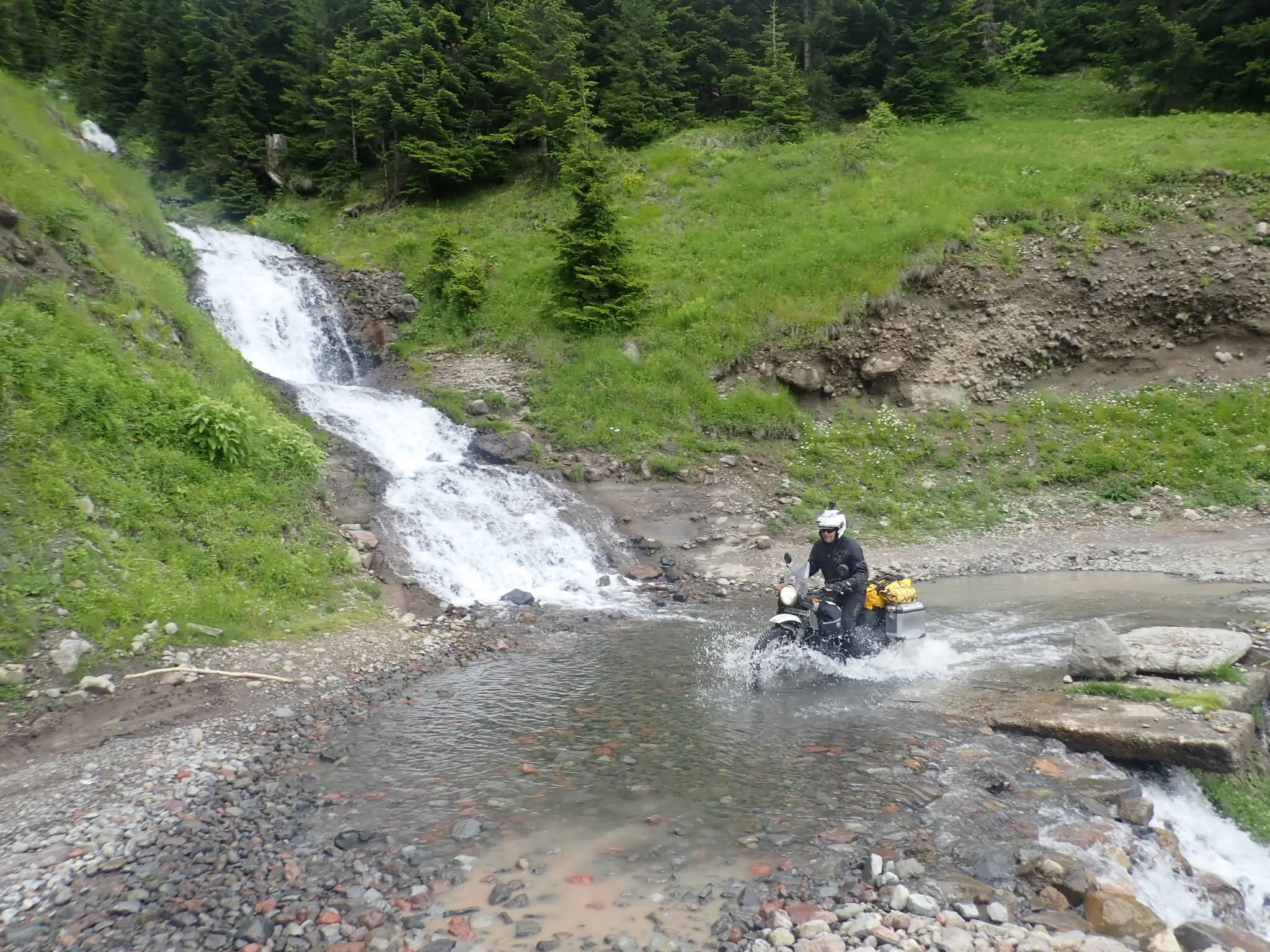 Päivä 48 | Tbilisi - Batumi, Georgia | 400km