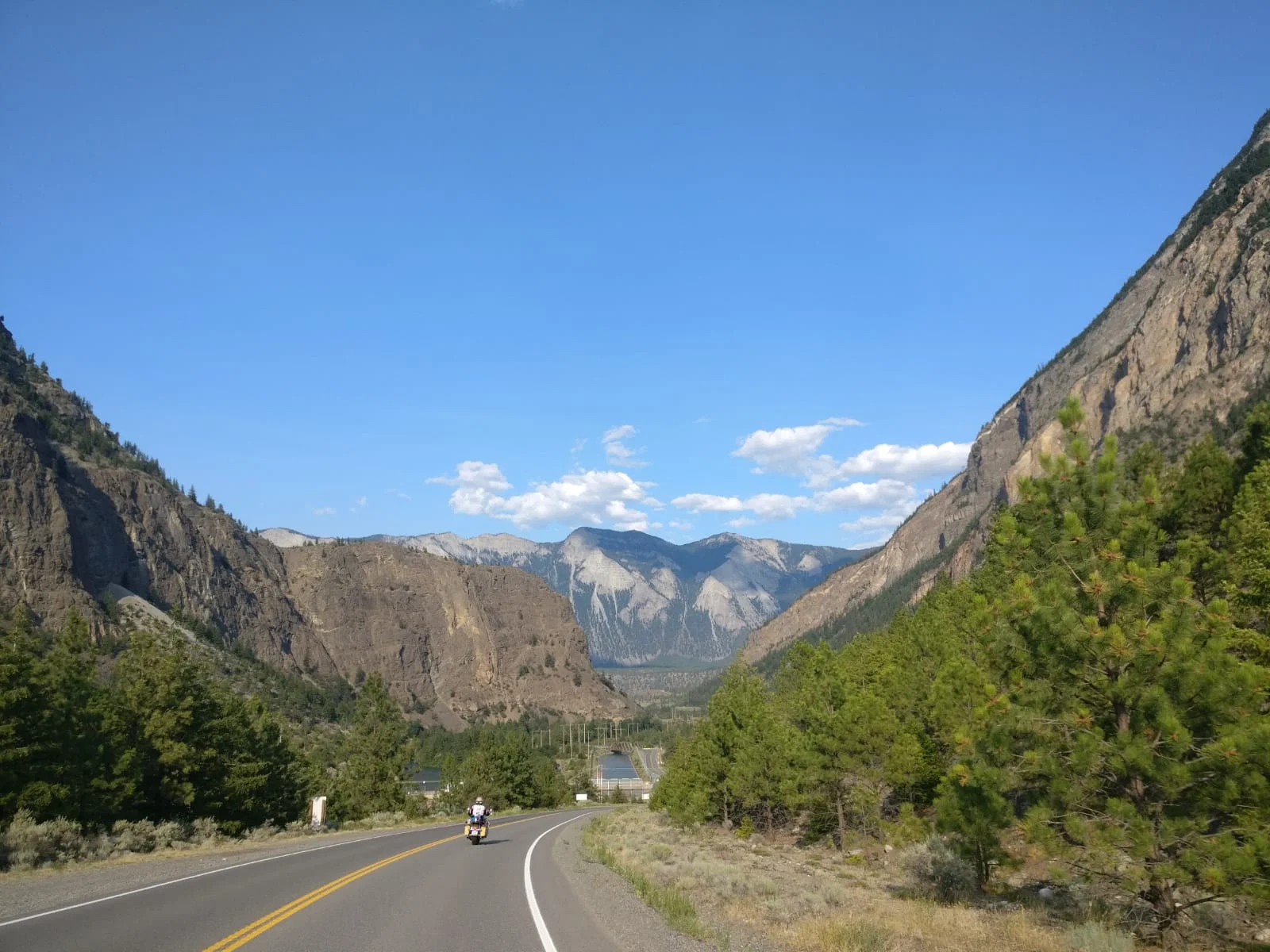 Päivä 2 | Kalliovuoret | Vancouver - Whistler - Lillooet | 260km
