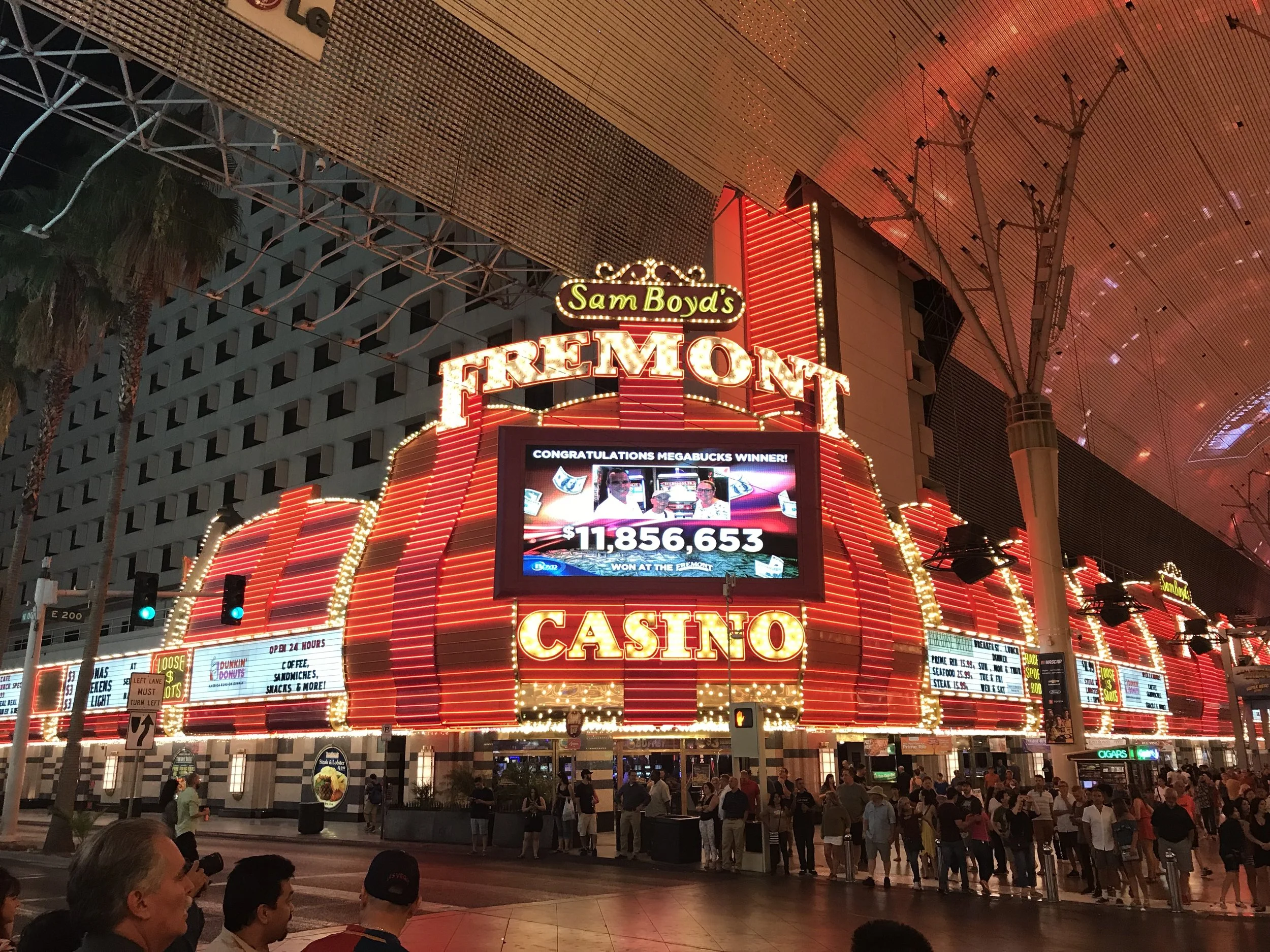 Päivä 15 | HIGHWAY 1 | Mammoth Lakes - Las Vegas | 530 km