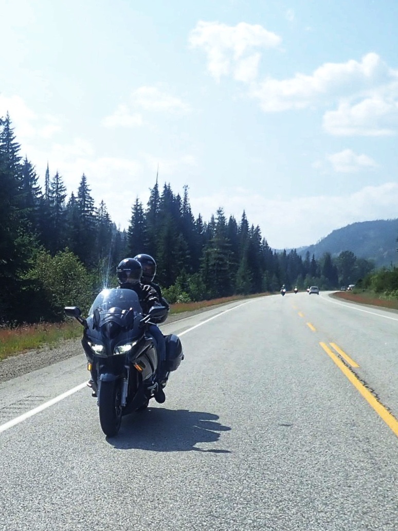 kanada-moottoripyörällä