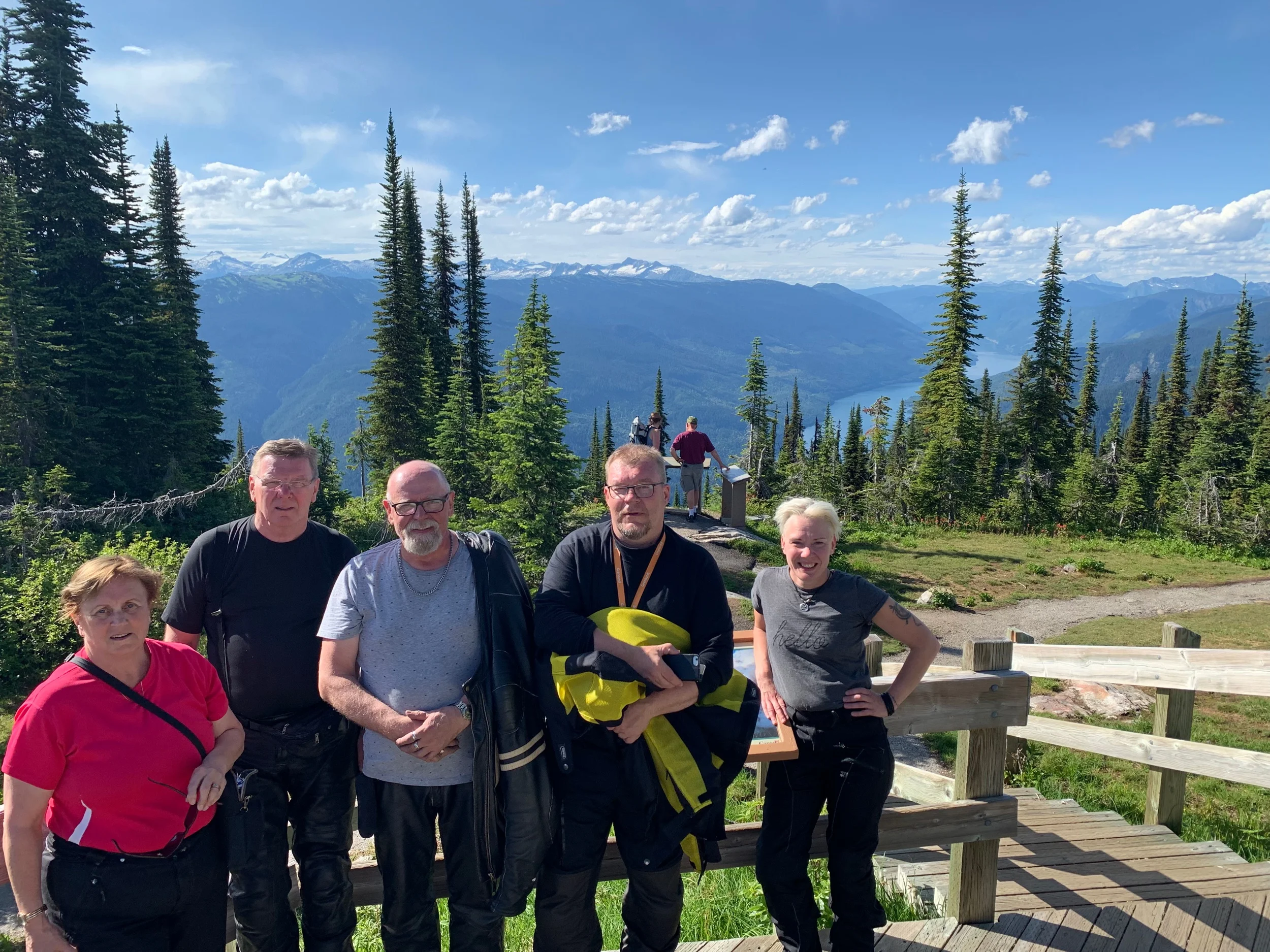 Päivä 5 | Balfour - Revelstoke | 230km