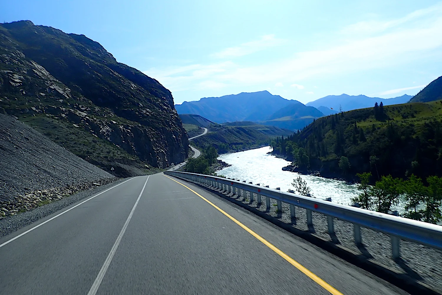 Päivät 15-17 | Semey - Barnaul (Venäjä) - Karakol - Tashanta | 460 + 430 + 330 km 