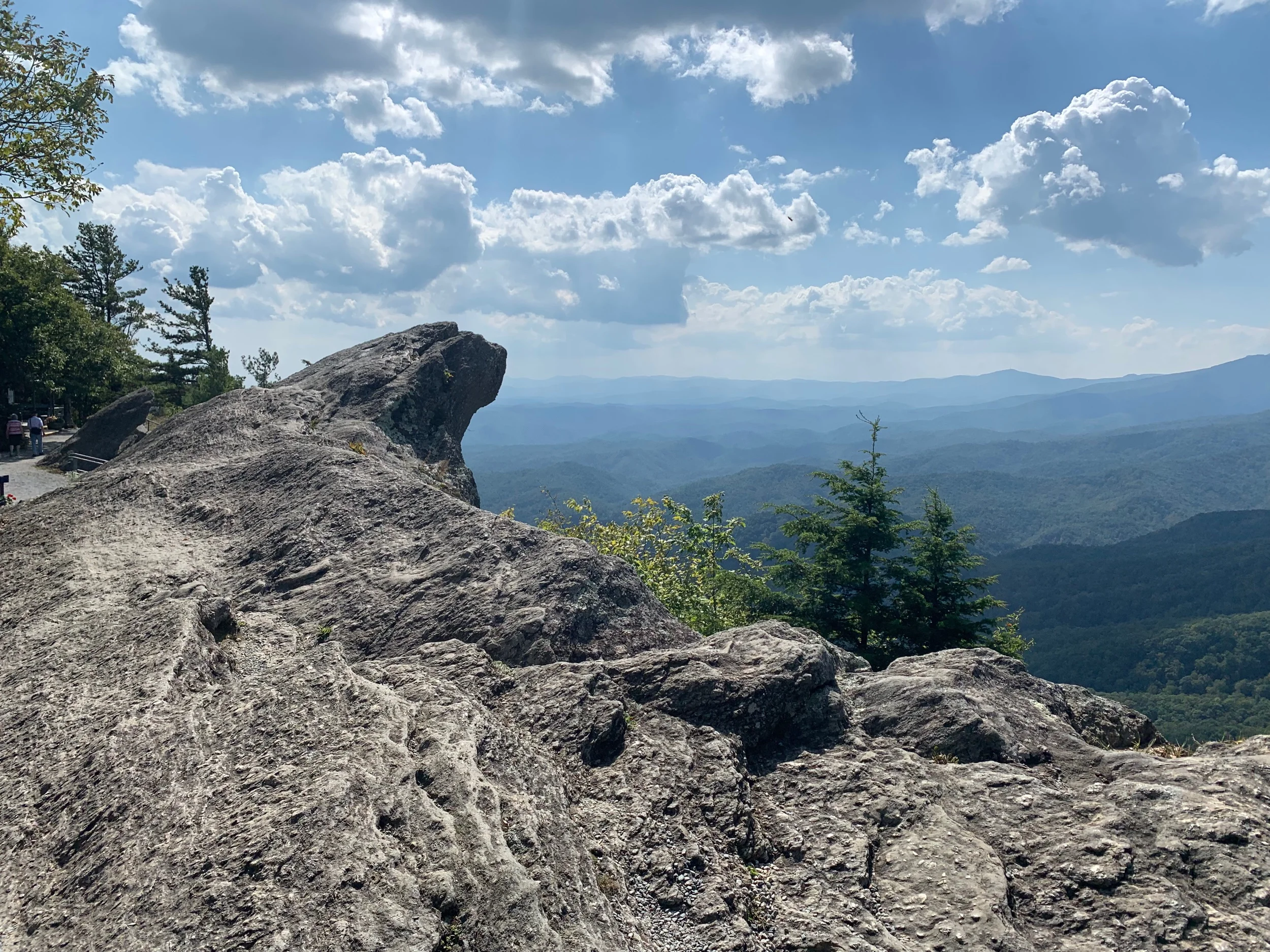 Päivät 7-8 | Roanoke - Blowing Rock - Deals Cap | 280 + 340 km