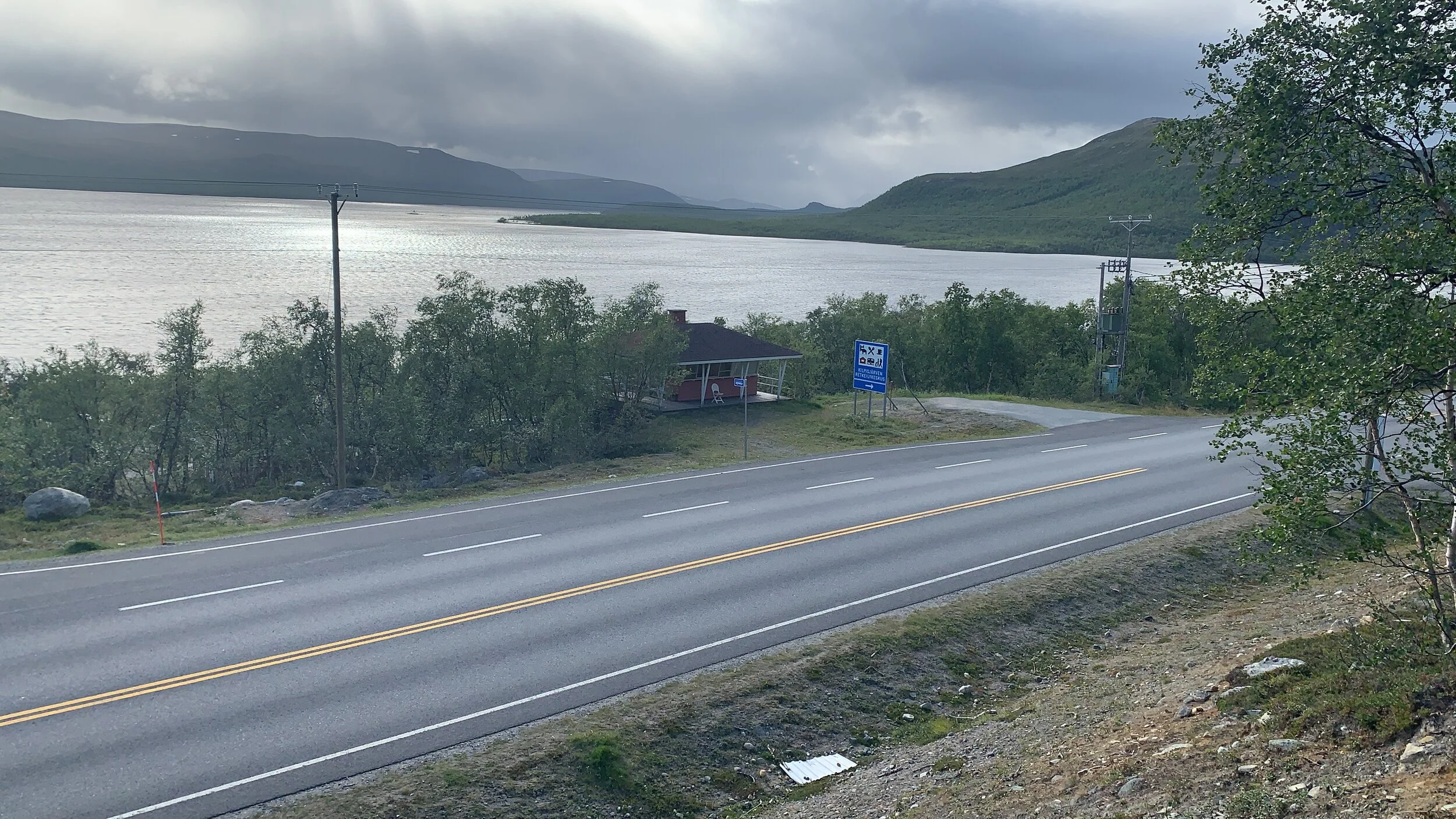 Kilpisjärven maisemissa ja kohta kotona